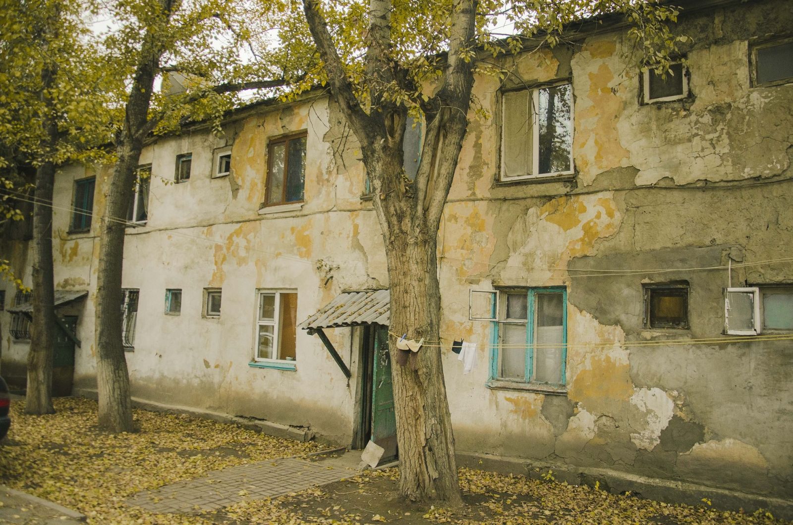 КАКОВО ЖИТЬ В ДОМАХ АСТАНЫ, КОТОРЫМ БОЛЬШЕ 50 ЛЕТ